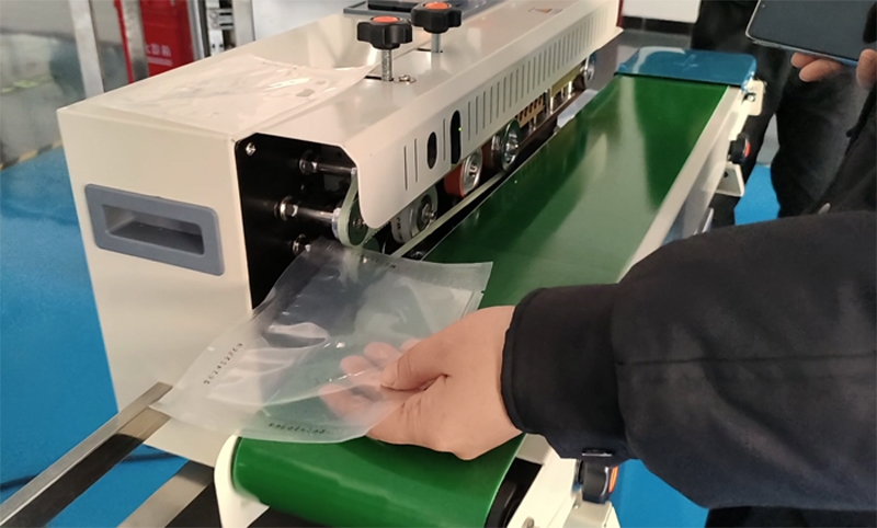 ���ϴ���ڙC