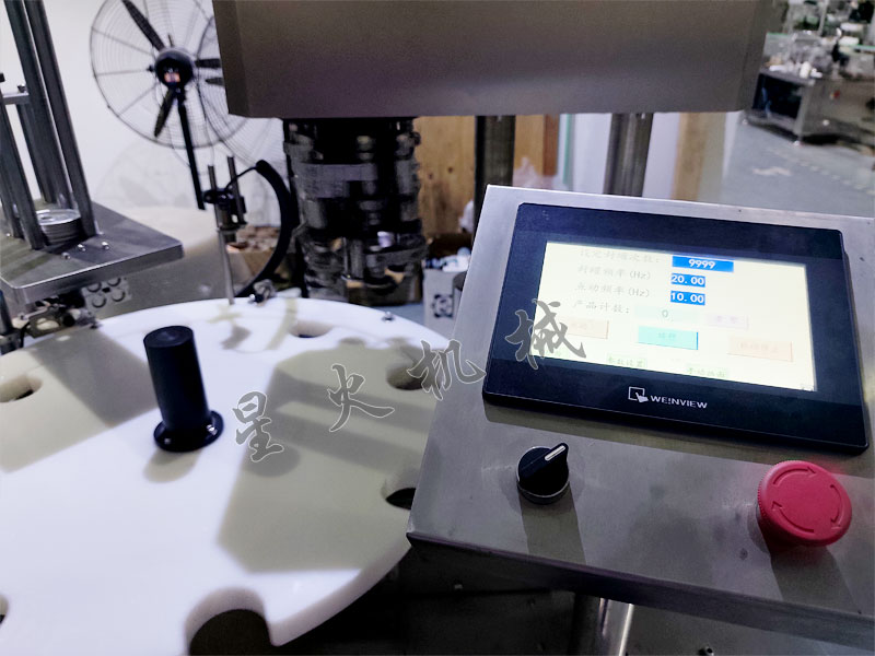 江蘇易拉罐封口機(jī)細(xì)節(jié)