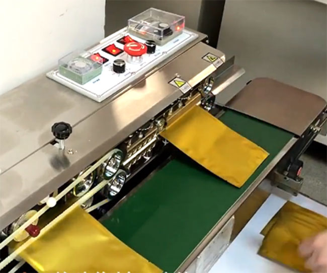 ���K���x�B�m(x��)��ڙC����չʾ